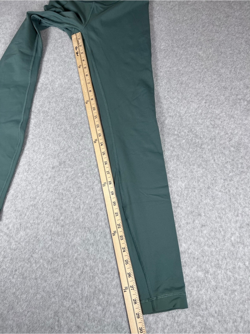 Lululemon Wunder Under High Rise Tight 28” Inseam Size 4 Junioer Color Green - Picture 10 of 14